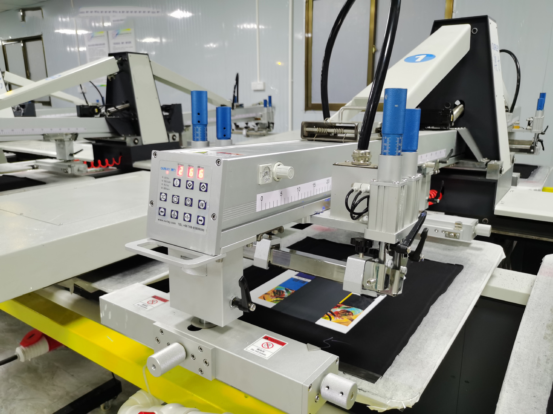 8 Color Fully Automatic Oval Screen Printing Machine 2